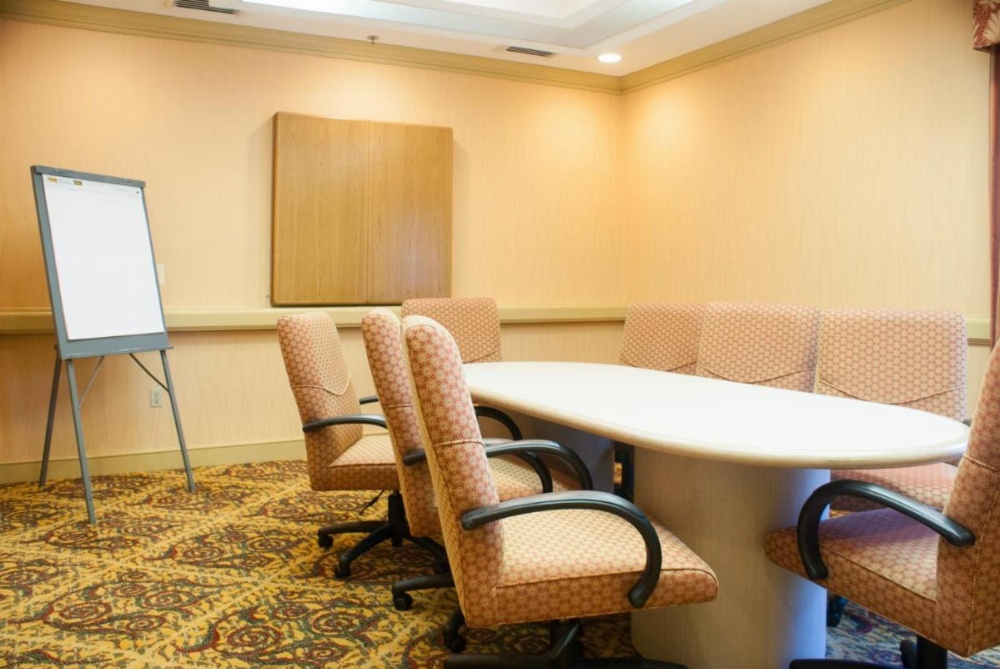 Hawthorn Suites by Wyndham Jacksonville Image 15