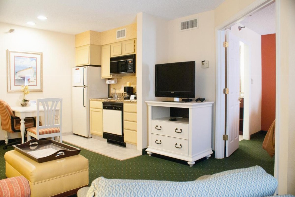 Hawthorn Suites by Wyndham Jacksonville Image 36