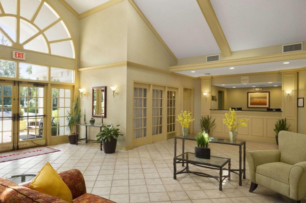 Hawthorn Suites by Wyndham Jacksonville Image 59