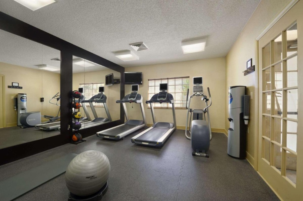Hawthorn Suites by Wyndham Jacksonville Image 60