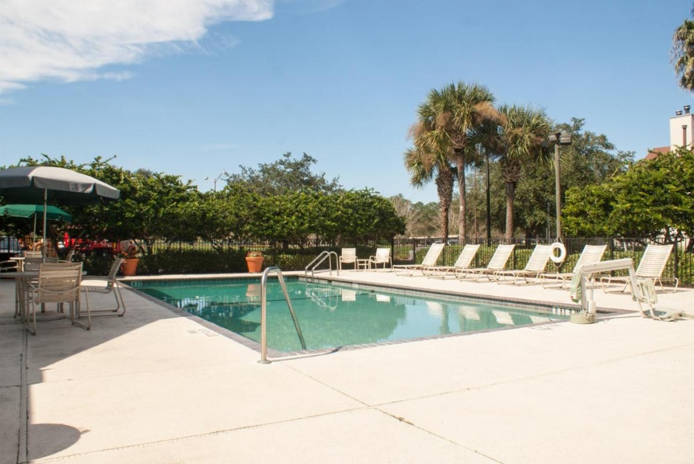 Hawthorn Suites by Wyndham Jacksonville Image 70